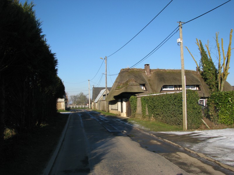 rue hameau de Neuville
